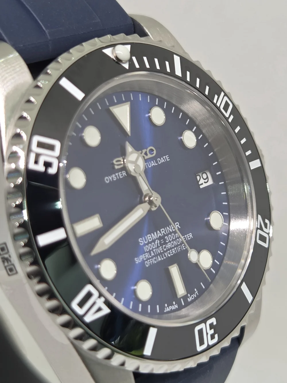 Custom 40mm Automatic Seiko Mod Watch NH35 Black & Blue Submariner